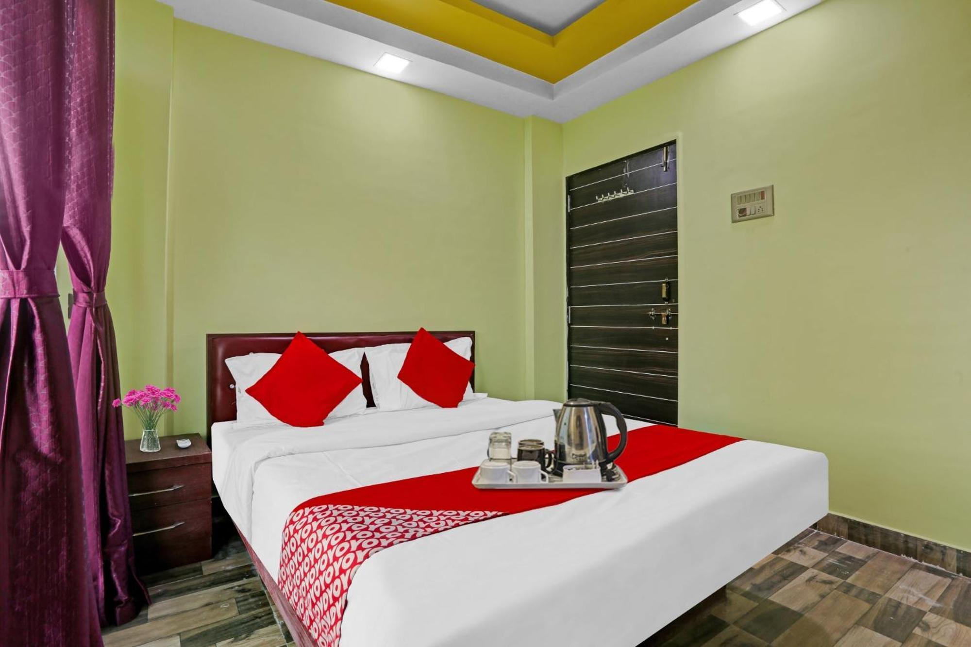 Hotel O Om Sai Residency Lodging And Boarding Taloje Ngoại thất bức ảnh